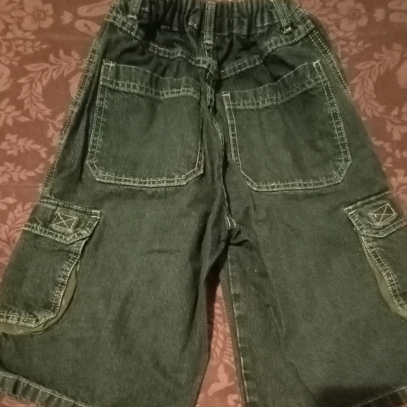 * 5 for 25 $ * Jeans bermudas, size 12 - Picture 2 of 4